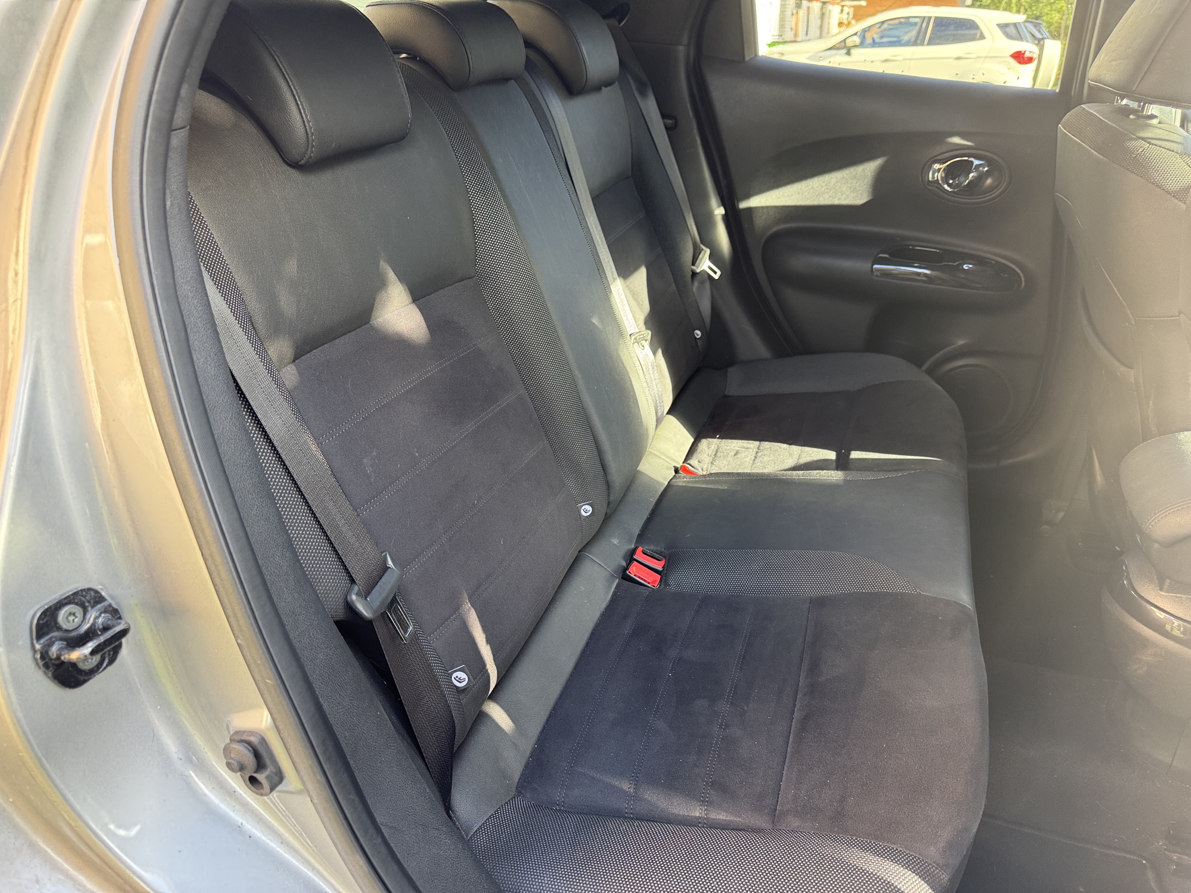 Nissan Juke N-Connecta DCI 2017 - 6