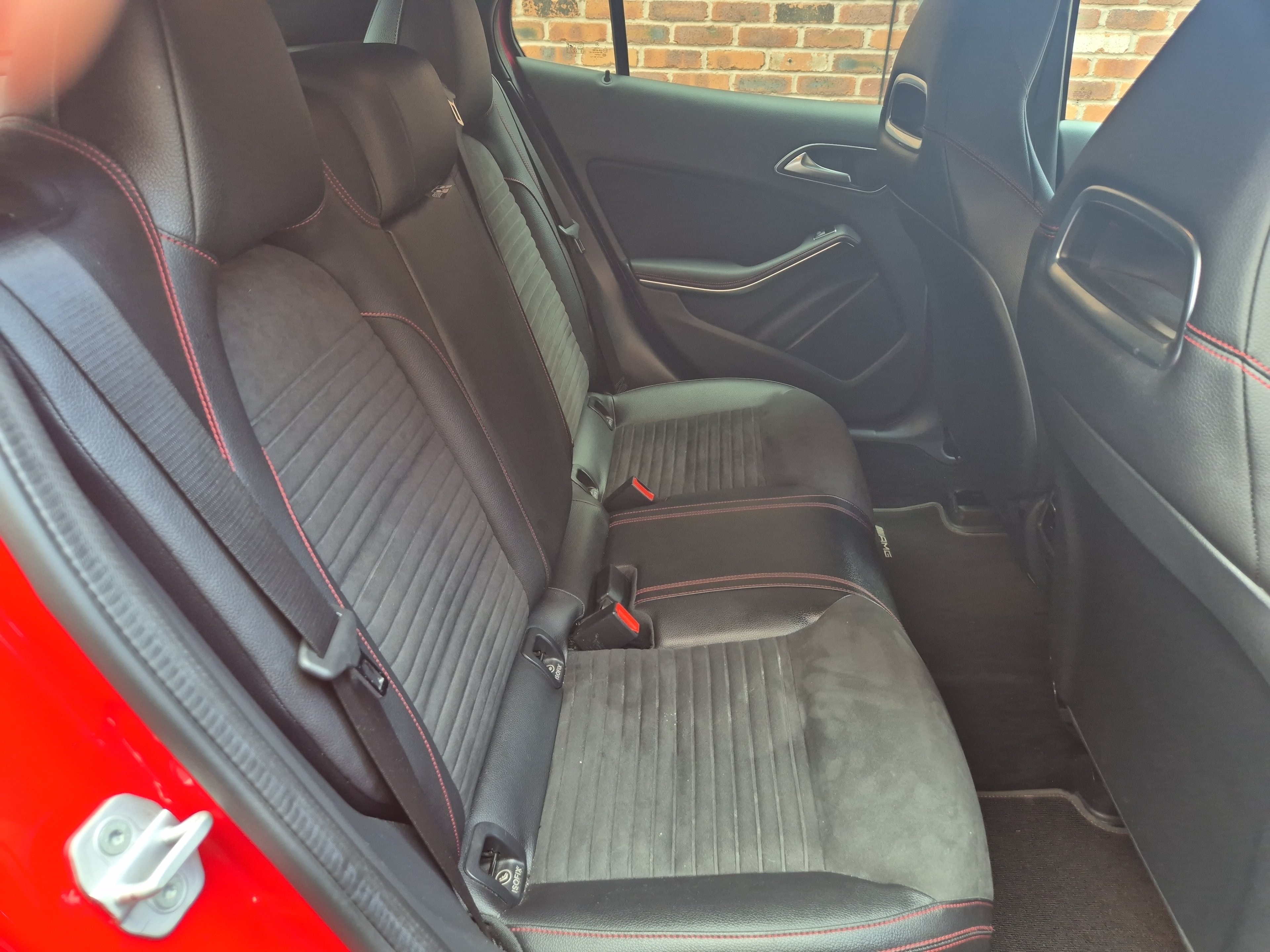 Mercedes GLA 200 AMG Line Exec D 4MAT A 2017 - 6